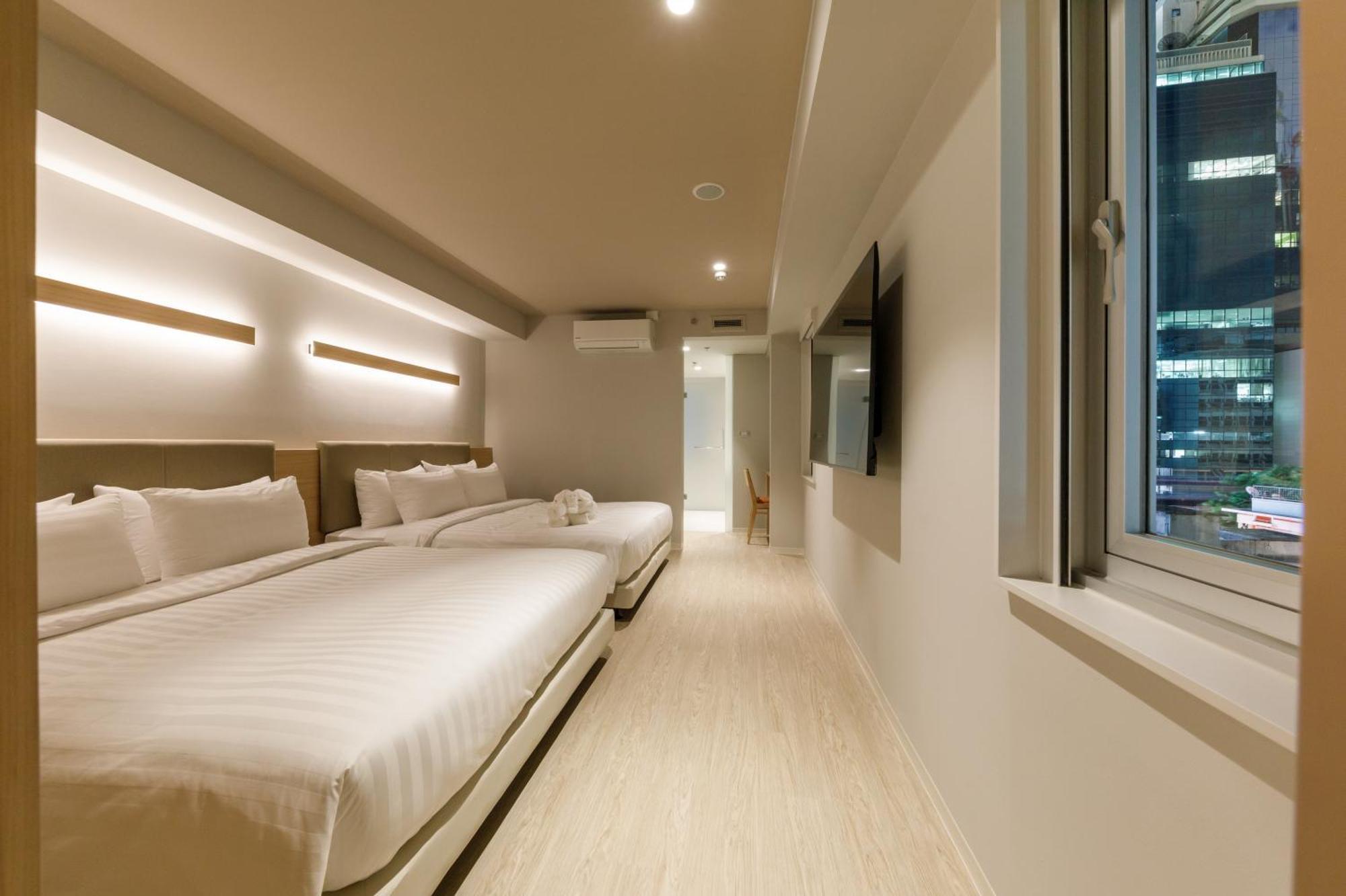 Nishitetsu Hotel Croom Bangkok Silom Exterior photo