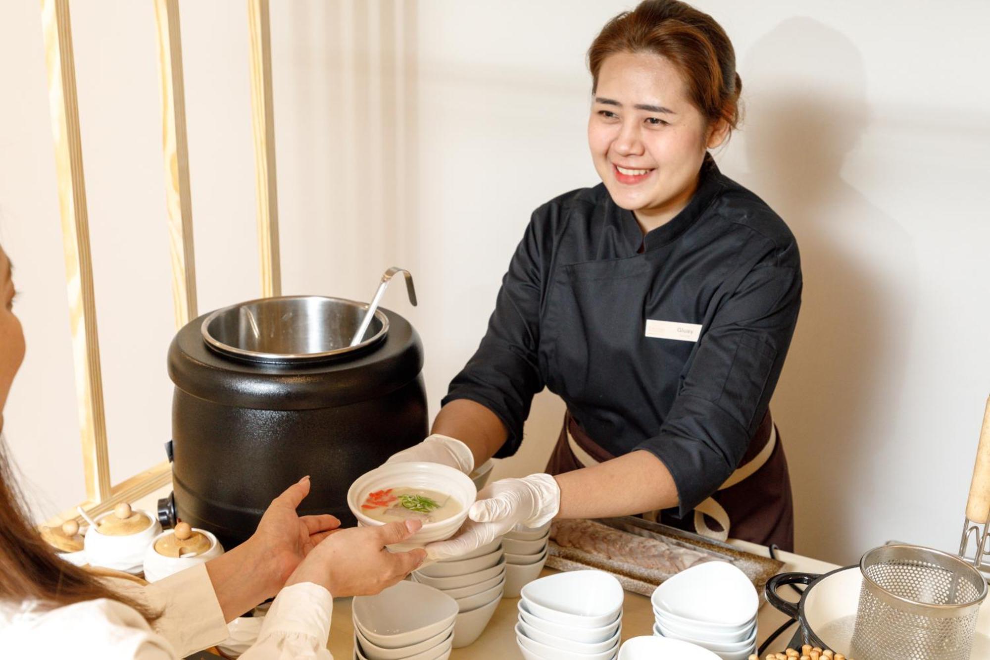 Nishitetsu Hotel Croom Bangkok Silom Exterior photo